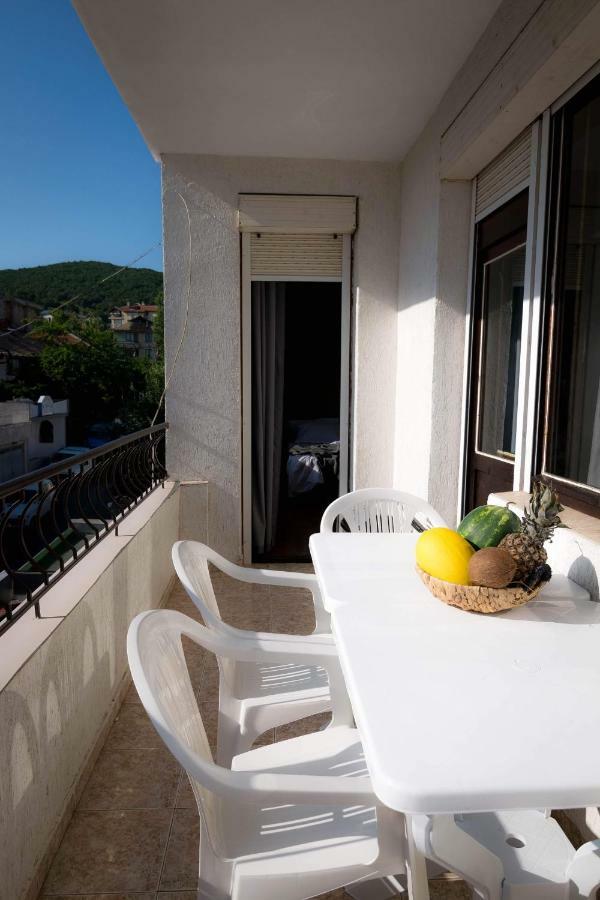 Cherry Garden Apartments Sveti Vlas Buitenkant foto